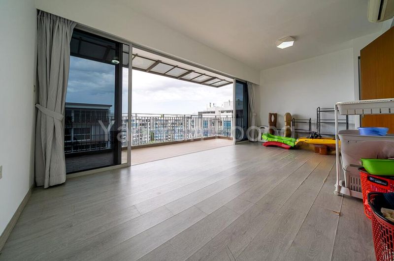 5 Bed Executive Condo for Sale in  Centrale 8 At Tampines - Image 6
